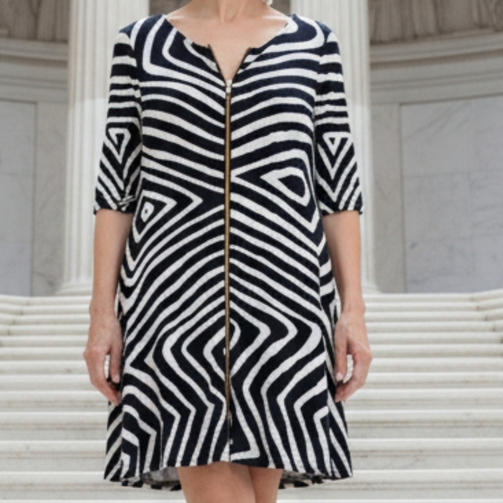 Bel Kazan Chic Blue and White Patterned Mini Dress